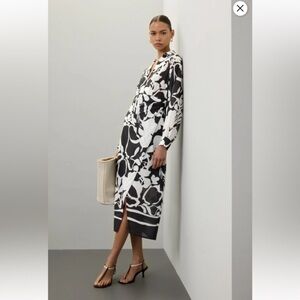 AREA STARS White & Black Sheath Dress, Size Medium